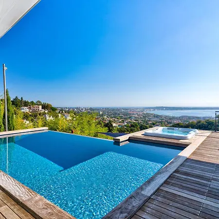 Вилла Bambou Валлорис