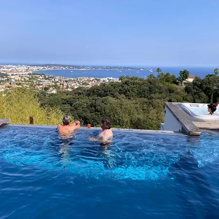 Bambou Bei Cannes Mit Blick Auf Cap Antibes * Vallauris