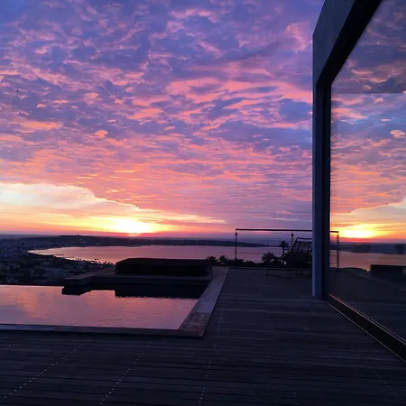 Bambou Bei Cannes Mit Blick Auf Cap Antibes Villa